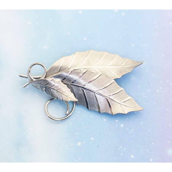 Vintage Multi Silver Tone Leaves Brooch | J25 - Picture 1 of 2